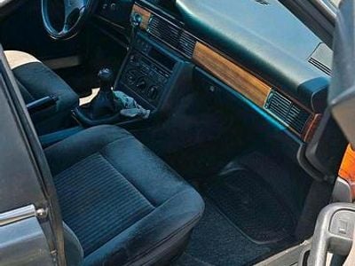 Gebraucht Audi 100 120 PS (88 kW) 1990 Grau Limousine