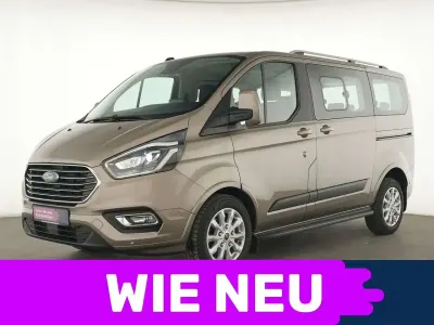 Gebraucht Ford Tourneo Active 131 PS (96 kW) 2021 Pyrit silber Van / Kleinbus