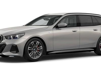 Grau Gebraucht 2025 BMW 520 Comfort Edition Kombi | 60.237 € (Fairer Preis)