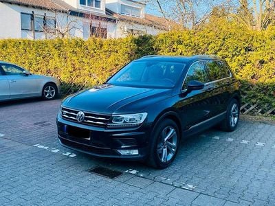 Gebraucht VW Tiguan R-line 150 PS (110 kW) 2017 Schwarz SUV
