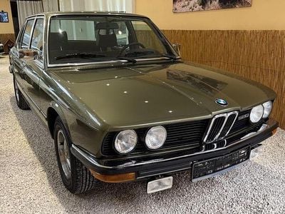 Gebraucht BMW 520 122 PS (89 kW) 1979 Grün Limousine