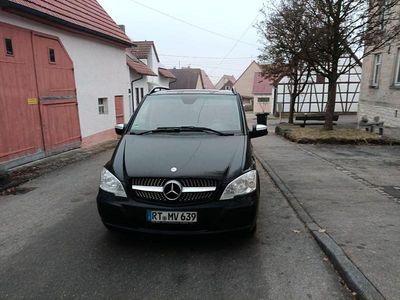 Schwarz Gebraucht 2011 Mercedes Viano Edition Van / Kleinbus | 13.500 € (Superpreis)