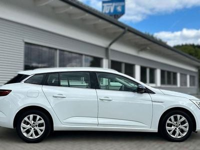 Gebraucht Renault Mégane GrandTour LIMITED 116 PS (85 kW) 2019 Weiß Kombi