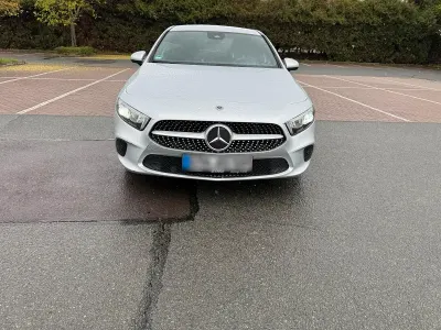Gebraucht Mercedes A200 163 PS (119 kW) 2020 Silber Limousine