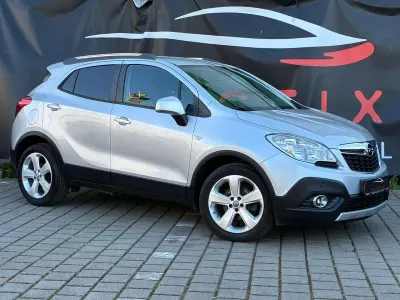 Gebraucht Opel Mokka Edition 131 PS (96 kW) 2013 Argon silber/ice silver (m2) SUV