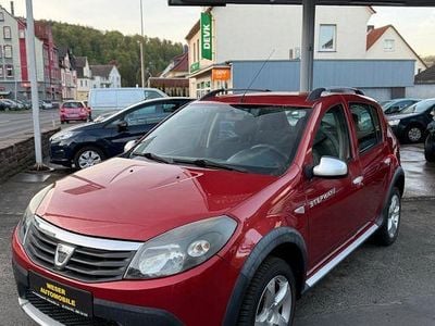 Second-hand Dacia Sandero Stepway 84 CP (61 kW) 2012 Roșu Berlinǎ