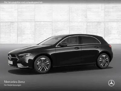 Gebraucht Mercedes A180 136 PS (100 kW) 2023