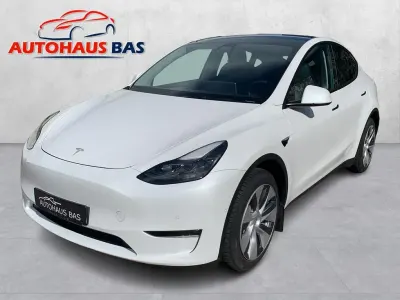 Gebraucht Tesla Model Y Long Range AWD 378 kW (514 PS) 2022 Pearl white multi coat SUV