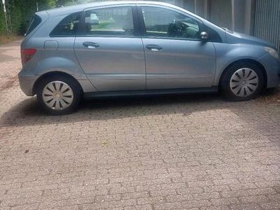 Mercedes B150