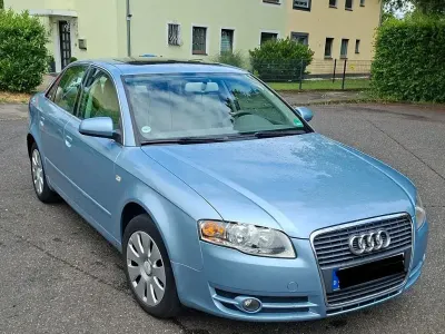 Gebraucht Audi A4 131 PS (96 kW) 2005 Blau Limousine
