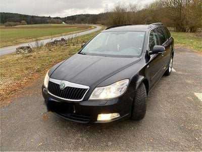Gebraucht Skoda Octavia 110 PS (80 kW) 2011 Schwarz Kombi