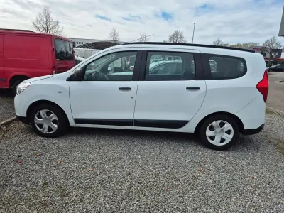 Używany Dacia Lodgy Picknick 90 KM (66 kW) 2015 Biały Minivan