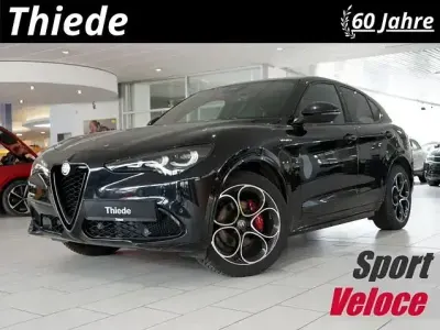 Second-hand Alfa Romeo Stelvio Veloce 209 CP (153 kW) 2024 Negru SUV