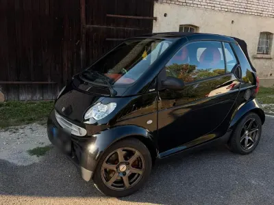 Gebraucht Smart ForTwo Cabrio 61 PS (44 kW) 2006 Schwarz Cabrio