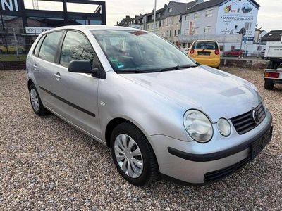 Gebraucht VW Polo Trendline 64 PS (47 kW) 2004 Grau Limousine