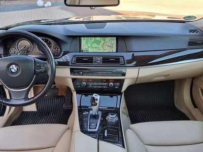 Gebraucht BMW 525 Comfort Edition 218 PS (160 kW) 2012 Schwarz Kombi