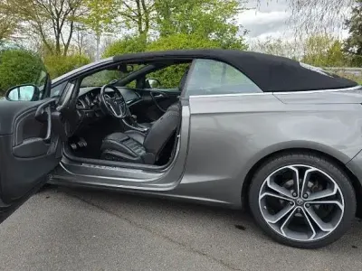 Gebraucht Opel Cascada Innovation 200 PS (147 kW) 2017 Grau Cabrio