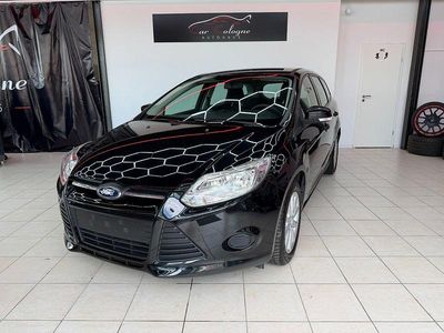 Gebraucht Ford Focus Ambiente 101 PS (74 kW) 2014 Schwarz Kombi