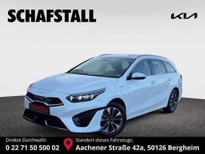 Weiss (casa white) Gebraucht 2022 Kia Ceed Sportswagon Spirit Kombi | 19.979 € (Guter Preis)