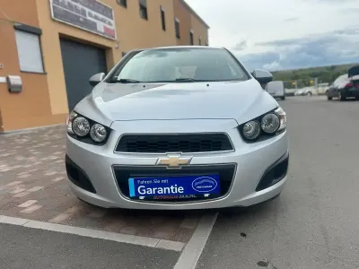 Gebraucht Chevrolet Aveo LT 100 PS (73 kW) 2011 Silber Kleinwagen