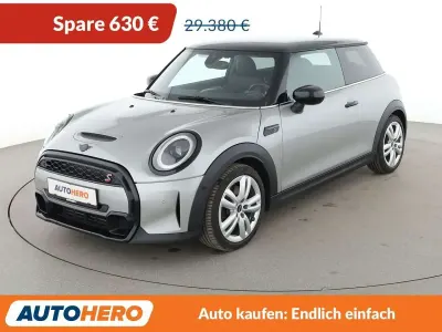 Używany Mini Cooper S Resolute Edition 178 KM (130 kW) 2024 Srebrny Hatchback