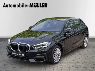 Używany BMW 120 Advantage 190 KM (139 kW) 2023 Czarny Hatchback