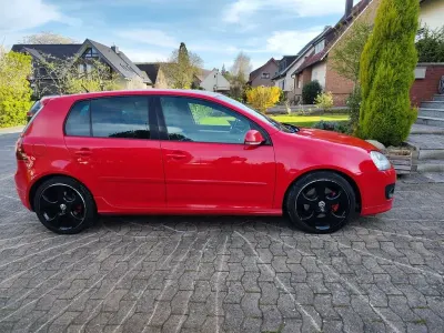 Gebraucht VW Golf VI Edition 230 PS (169 kW) 2008 Rot Kleinwagen