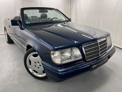 Brugt Mercedes E220 AMG 150 HK (110 kW) 1996 Blå Cabriolet