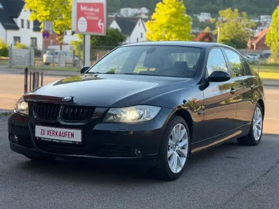Gebraucht BMW 320 Advantage 150 PS (110 kW) 2006 Schwarz Limousine