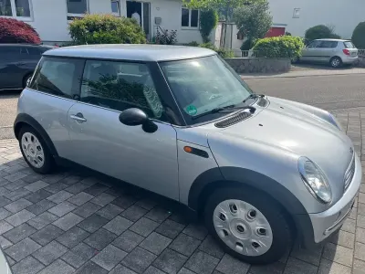 Gebraucht Mini ONE 90 PS (66 kW) 2003 Silber Kleinwagen