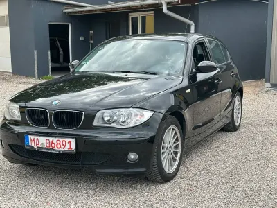 Gebraucht BMW 116 116 PS (85 kW) 2005 Schwarz Kleinwagen