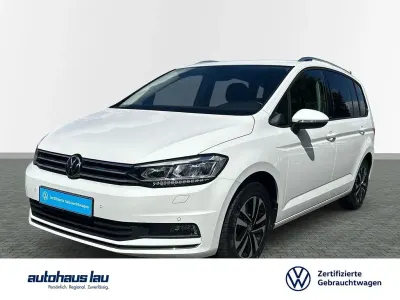 Gebraucht VW Touran United 150 PS (110 kW) 2020 Weiß Van / Kleinbus