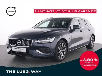 Gebraucht Volvo V60 Core 349 PS (256 kW) 2022 Blau denim blue / metallic Kombi