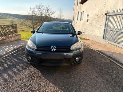 Usata VW Golf VII Match 105 CV (77 kW) 2012 Blu Berlina