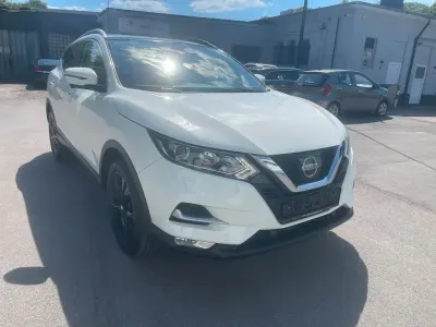Gebraucht Nissan Qashqai N-Connecta 116 PS (85 kW) 2017 Weiß SUV
