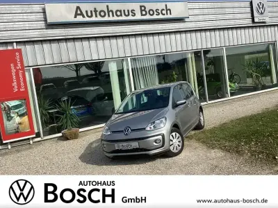Używany VW up! Move 65 KM (47 kW) 2022 Srebrny Hatchback