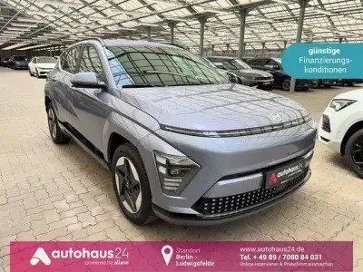 Gebraucht Hyundai Kona Trend 160 kW (218 PS) 2024 Blau SUV