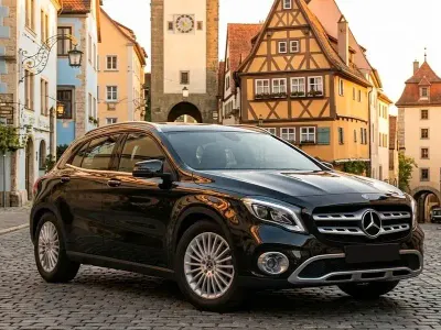 Gebraucht Mercedes GLA220 170 PS (125 kW) 2019 Schwarz SUV
