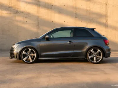 Gebraucht Audi A1 S-Line 185 PS (136 kW) 2013 Grau Kleinwagen