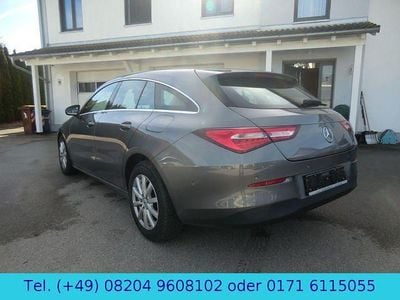 Gebraucht Mercedes CLA200 150 PS (110 kW) 2023 Mountaingrau Coupé