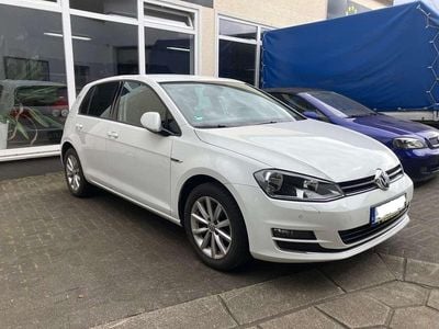 VW Golf VII