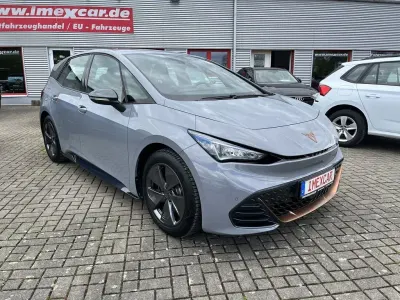 Usata Cupra Born 150 kW (204 CV) 2023 Grigio Utilitaria