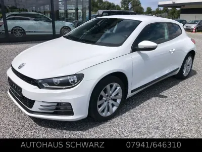 Gebraucht VW Scirocco Business 184 PS (135 kW) 2015 Weiß Coupé