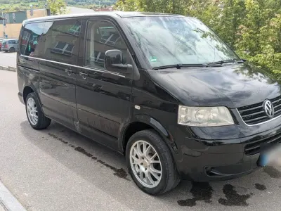 Gebraucht VW Caravelle 131 PS (96 kW) 2006 Schwarz Van