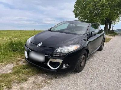 Gebraucht Renault Mégane Coupé Bose Edition 116 PS (85 kW) 2013 Schwarz Coupé