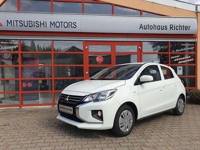 Islandweiß Neu 2025 Mitsubishi Space Star Plus Limousine | 14.990 €