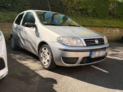 Usata Fiat Punto 60 CV (44 kW) 2006 Grigio Utilitaria