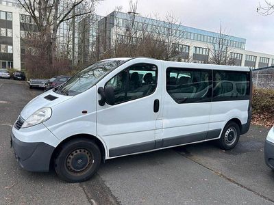 Gebraucht Opel Vivaro 90 PS (66 kW) 2013 Silber Van / Kleinbus