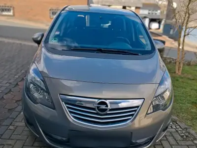 Brugt Opel Meriva Eco 140 HK (102 kW) 2011 Grå MPV