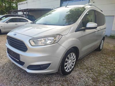 gebraucht Ford Tourneo Courier Titanium